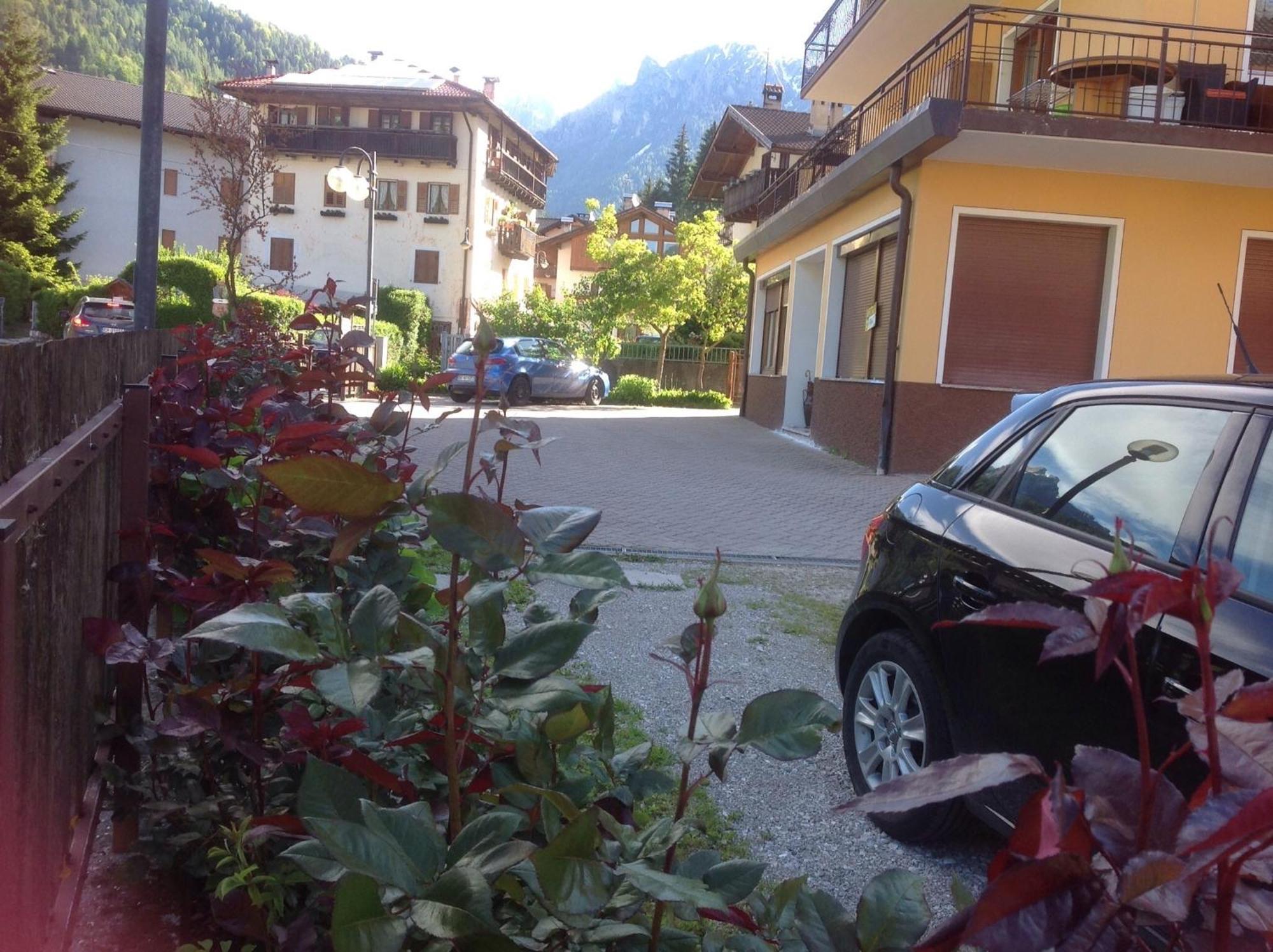 Casa Berlanda Apartment Fiera Di Primiero Bagian luar foto